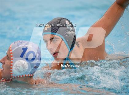 Thumbnail 1 in Francis Parker vs. Clairemont (America's Finest City Tournament) photogallery.