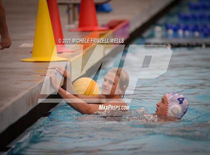 Thumbnail 1 in Francis Parker vs. Clairemont (America's Finest City Tournament) photogallery.