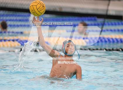 Thumbnail 1 in Francis Parker vs. Clairemont (America's Finest City Tournament) photogallery.