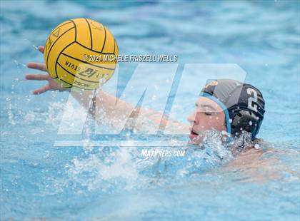 Thumbnail 1 in Francis Parker vs. Clairemont (America's Finest City Tournament) photogallery.