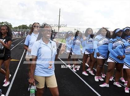 Thumbnail 3 in Raines @ Ribault photogallery.