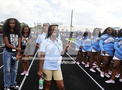 Thumbnail 2 in Raines @ Ribault photogallery.