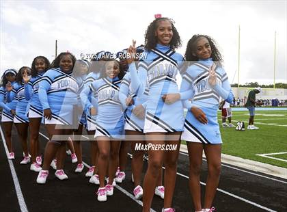 Thumbnail 2 in Raines @ Ribault photogallery.