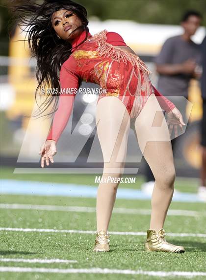 Thumbnail 3 in Raines @ Ribault photogallery.