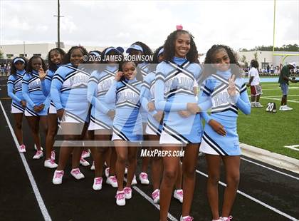 Thumbnail 3 in Raines @ Ribault photogallery.