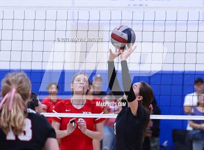 Thumbnail 3 in Harvard-Westlake vs Village Christian ( Burbank JV Tournament) photogallery.