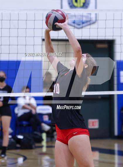 Thumbnail 3 in Harvard-Westlake vs Village Christian ( Burbank JV Tournament) photogallery.