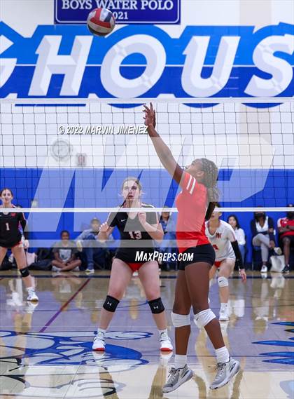 Thumbnail 3 in Harvard-Westlake vs Village Christian ( Burbank JV Tournament) photogallery.