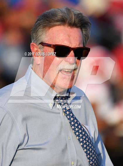 Thumbnail 2 in Mater Dei @ Bishop Amat photogallery.