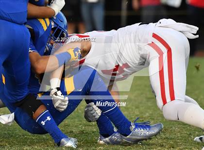 Thumbnail 1 in Mater Dei @ Bishop Amat photogallery.