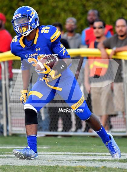 Thumbnail 2 in Mater Dei @ Bishop Amat photogallery.