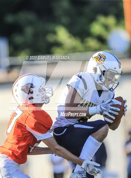 Thumbnail 3 in Campbell Hall vs Polytechnic photogallery.