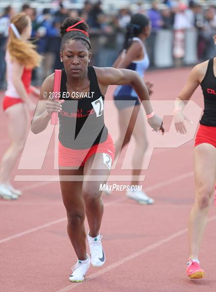 Thumbnail 2 in CIF NCS Meet of Champions (Girls 4x100 and 4x400 Relays) photogallery.