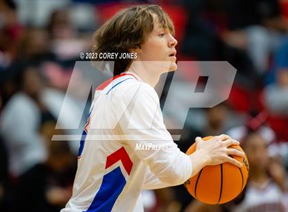 Thumbnail 2 in Warner Robins vs Veterans  photogallery.