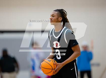 Thumbnail 2 in Warner Robins vs Veterans  photogallery.