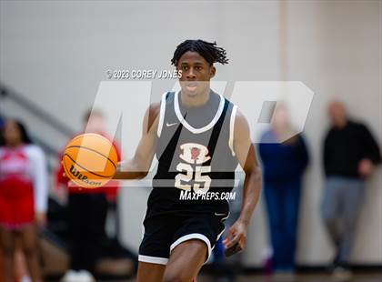 Thumbnail 1 in Warner Robins vs Veterans  photogallery.