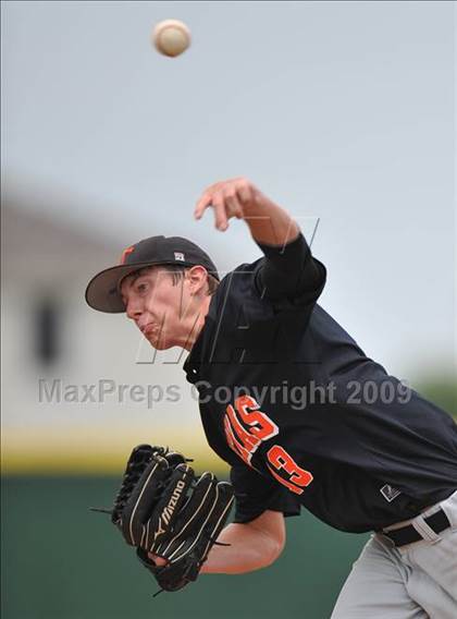 Thumbnail 1 in Texas @ McKinney North (Class 4A Region 2 Final) photogallery.
