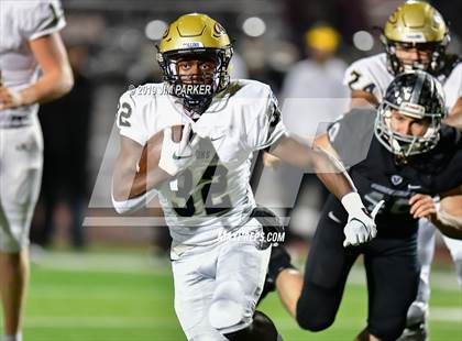 Thumbnail 3 in Klein Collins vs. Vandegrift (UIL 6A  Area Playoff) photogallery.