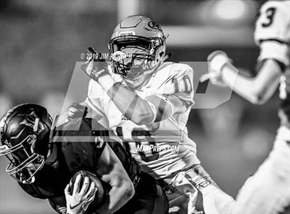 Thumbnail 1 in Klein Collins vs. Vandegrift (UIL 6A  Area Playoff) photogallery.