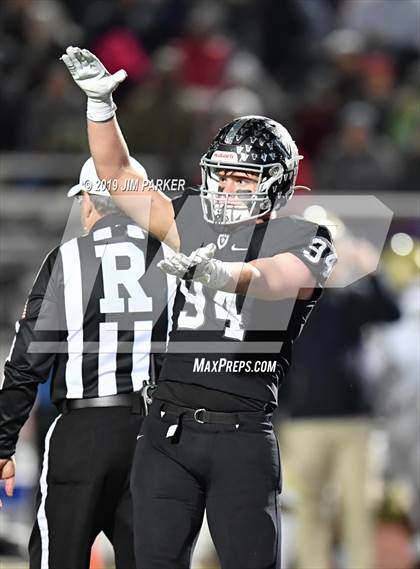 Thumbnail 3 in Klein Collins vs. Vandegrift (UIL 6A  Area Playoff) photogallery.