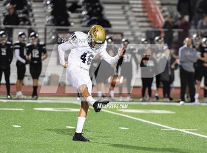 Thumbnail 2 in Klein Collins vs. Vandegrift (UIL 6A  Area Playoff) photogallery.