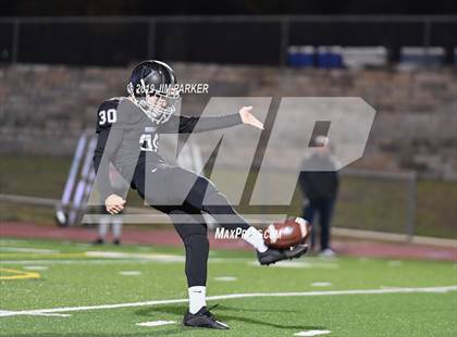Thumbnail 1 in Klein Collins vs. Vandegrift (UIL 6A  Area Playoff) photogallery.