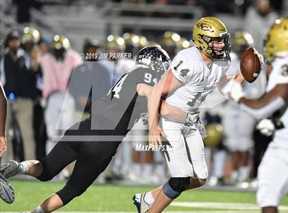 Thumbnail 1 in Klein Collins vs. Vandegrift (UIL 6A  Area Playoff) photogallery.