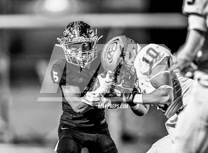 Thumbnail 3 in Klein Collins vs. Vandegrift (UIL 6A  Area Playoff) photogallery.
