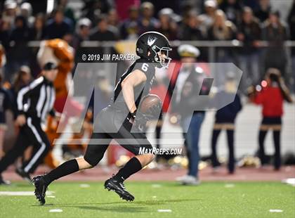Thumbnail 1 in Klein Collins vs. Vandegrift (UIL 6A  Area Playoff) photogallery.