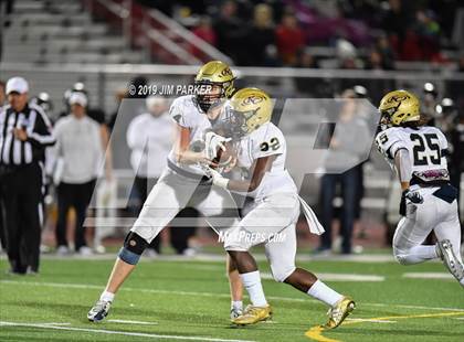 Thumbnail 1 in Klein Collins vs. Vandegrift (UIL 6A  Area Playoff) photogallery.