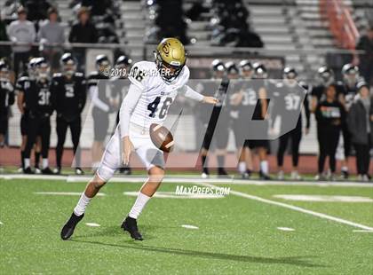 Thumbnail 2 in Klein Collins vs. Vandegrift (UIL 6A  Area Playoff) photogallery.