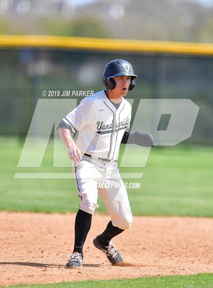 Thumbnail 3 in Vandegrift @ Hendrickson photogallery.