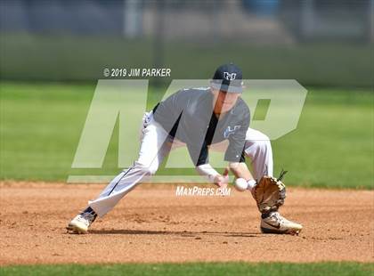 Thumbnail 3 in Vandegrift @ Hendrickson photogallery.
