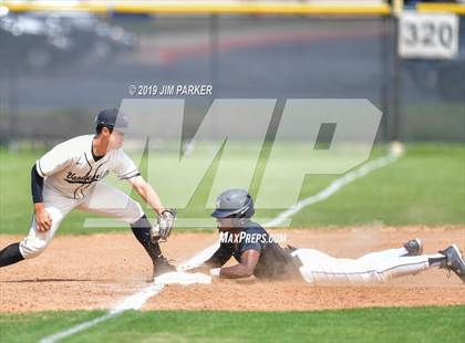 Thumbnail 3 in Vandegrift @ Hendrickson photogallery.
