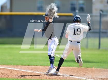 Thumbnail 1 in Vandegrift @ Hendrickson photogallery.