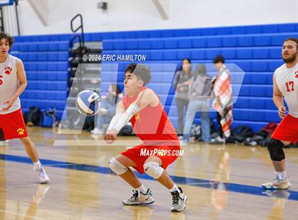 Thumbnail 3 in St. Monica vs. Hawthorne (Culver City Invitational) photogallery.