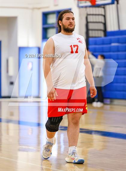 Thumbnail 2 in St. Monica vs. Hawthorne (Culver City Invitational) photogallery.