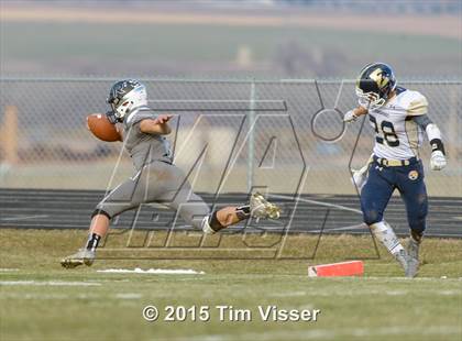 Thumbnail 1 in Evergreen vs. Roosevelt (CHSAA 3A Quarterfinal) photogallery.