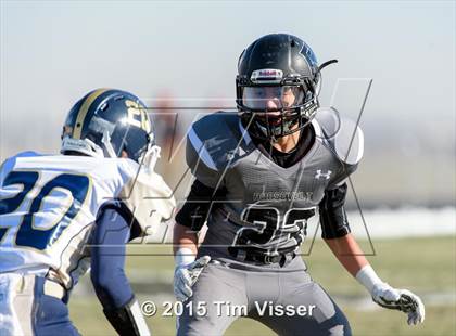 Thumbnail 1 in Evergreen vs. Roosevelt (CHSAA 3A Quarterfinal) photogallery.