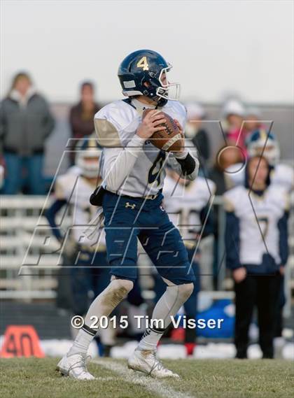 Thumbnail 3 in Evergreen vs. Roosevelt (CHSAA 3A Quarterfinal) photogallery.