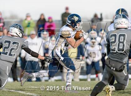Thumbnail 1 in Evergreen vs. Roosevelt (CHSAA 3A Quarterfinal) photogallery.