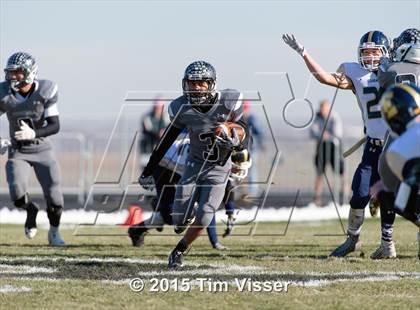 Thumbnail 1 in Evergreen vs. Roosevelt (CHSAA 3A Quarterfinal) photogallery.