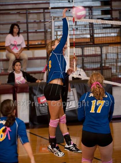 Thumbnail 3 in Alamo Heights @ Dulles (Pearland Volleyball Classic) photogallery.