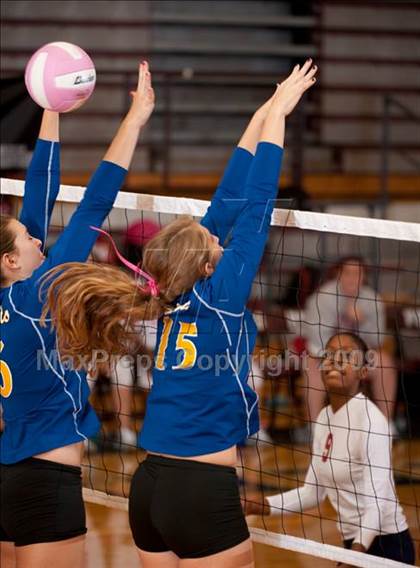 Thumbnail 1 in Alamo Heights @ Dulles (Pearland Volleyball Classic) photogallery.