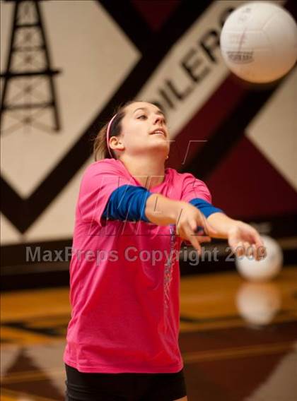 Thumbnail 1 in Alamo Heights @ Dulles (Pearland Volleyball Classic) photogallery.