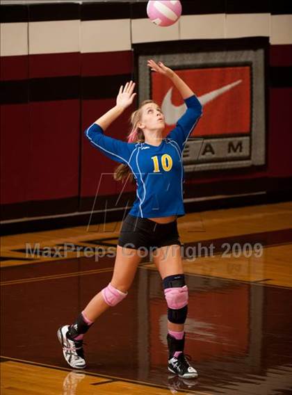 Thumbnail 3 in Alamo Heights @ Dulles (Pearland Volleyball Classic) photogallery.