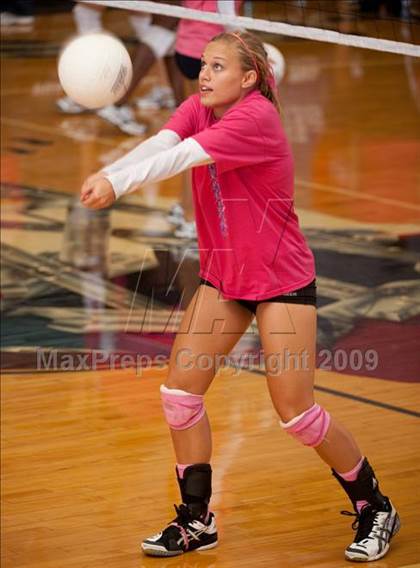 Thumbnail 2 in Alamo Heights @ Dulles (Pearland Volleyball Classic) photogallery.
