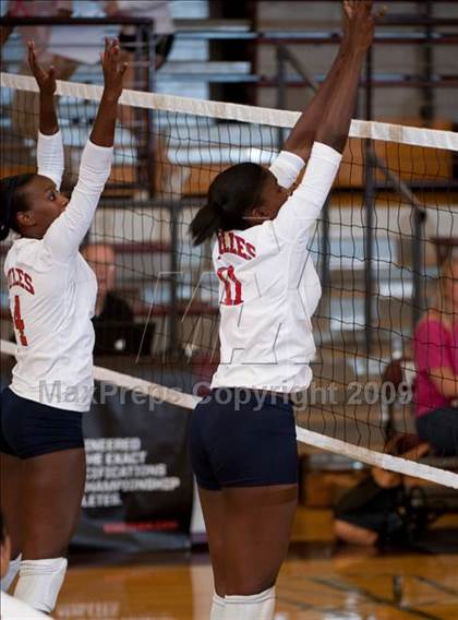 Thumbnail 2 in Alamo Heights @ Dulles (Pearland Volleyball Classic) photogallery.