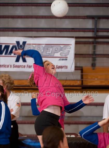 Thumbnail 3 in Alamo Heights @ Dulles (Pearland Volleyball Classic) photogallery.