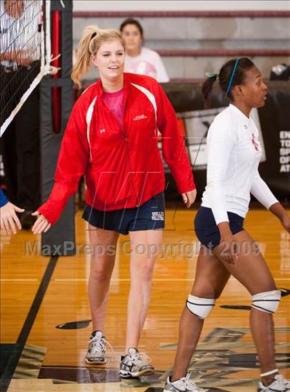 Thumbnail 2 in Alamo Heights @ Dulles (Pearland Volleyball Classic) photogallery.